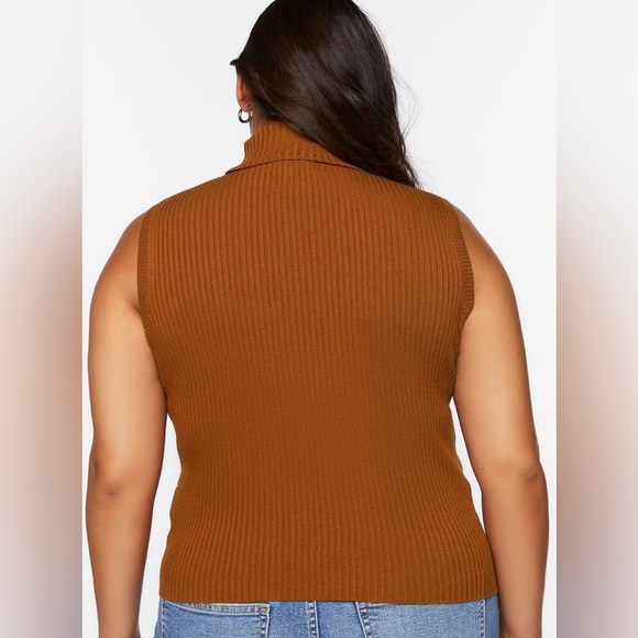 Forever 21 Plus Sweater Knit Turtleneck Top - Chocolate - 0X - Picture 3 of 5